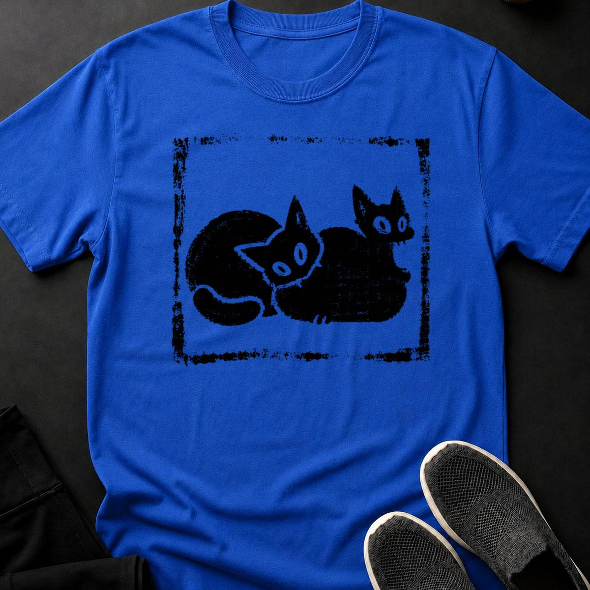 Two Cats Snuggling Cozy Loaf Tee